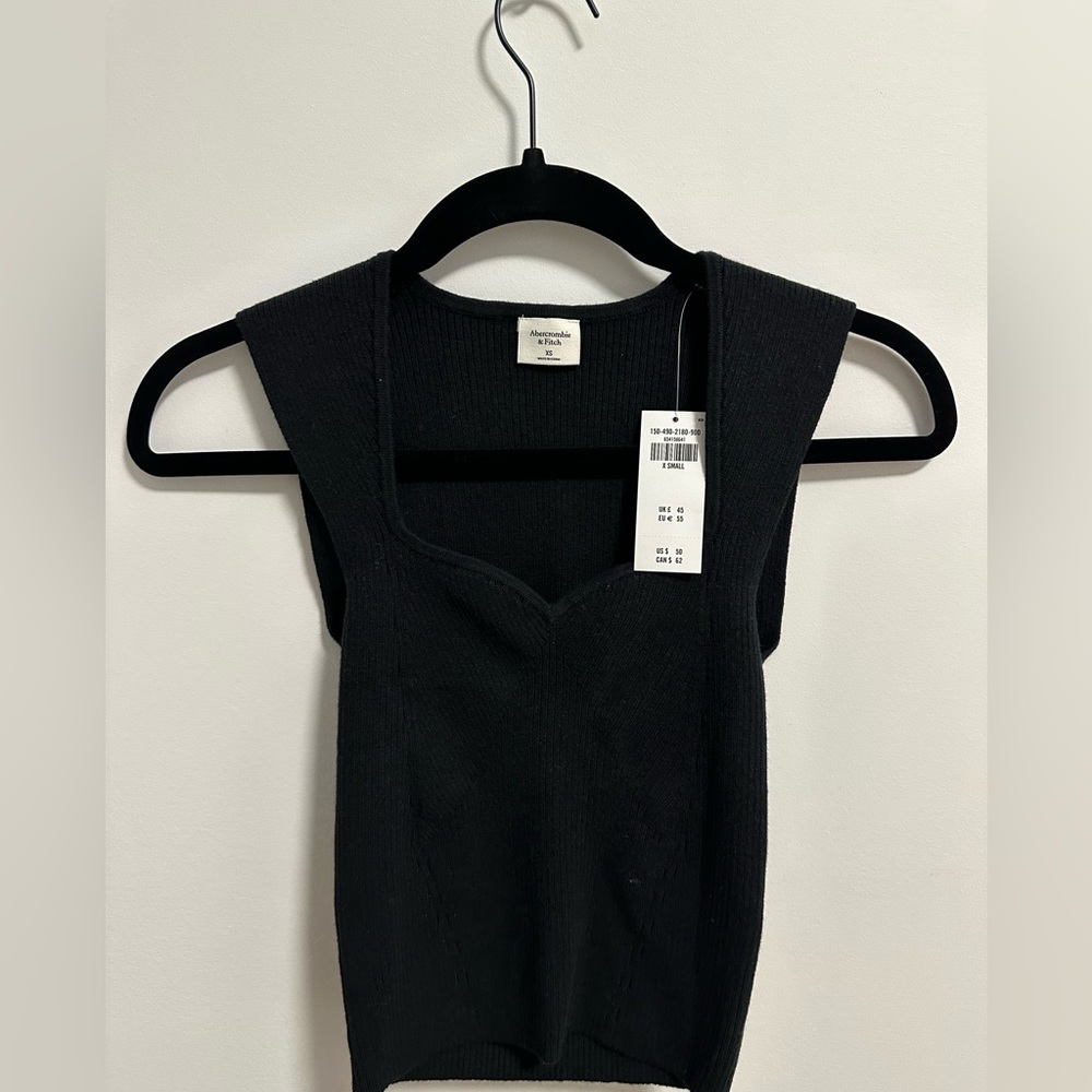 Black knit abercrombie tank top
